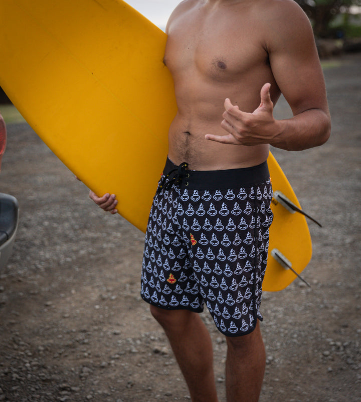 Spirit Board Shorts - Black/White