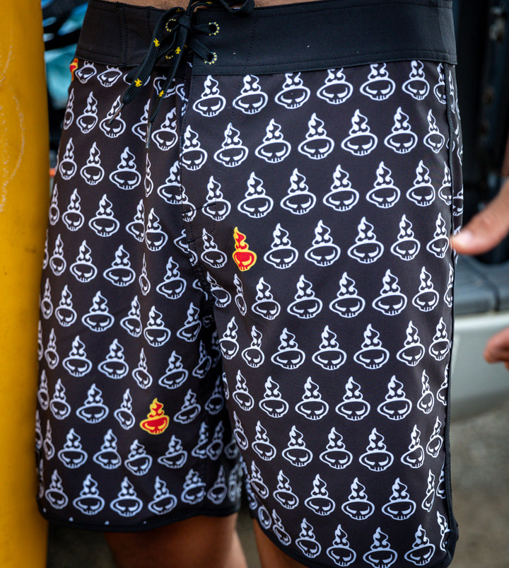 Spirit Board Shorts - Black/White