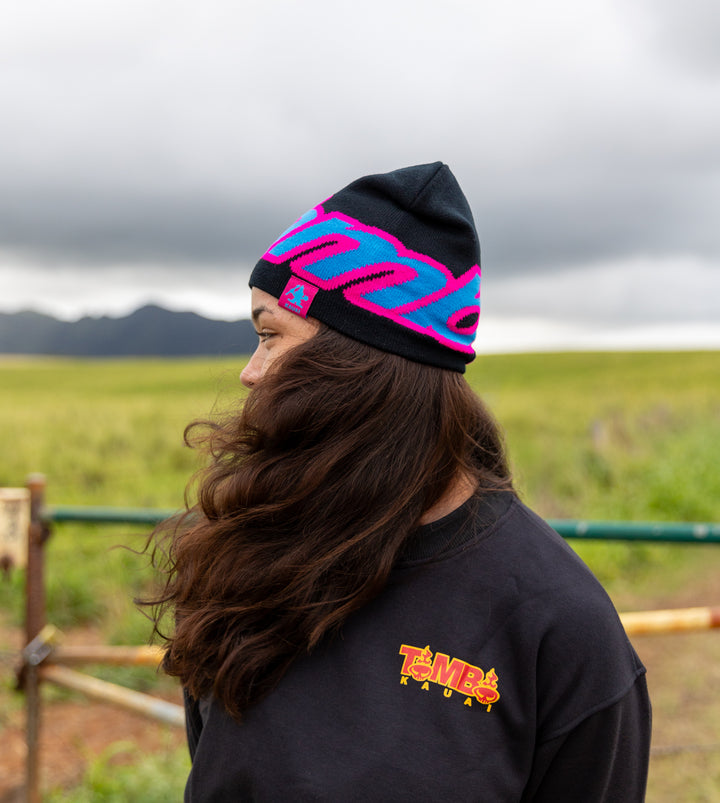 Knit Beanie - Classic Black/Pink/Blue