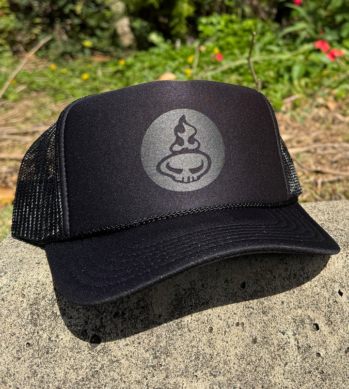 Resolve Trucker Hat - Black/Black