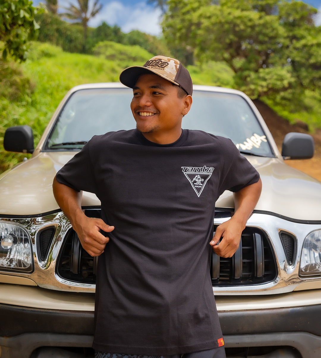 Diamonds Forever Short Sleeve Shirt - Black/Red